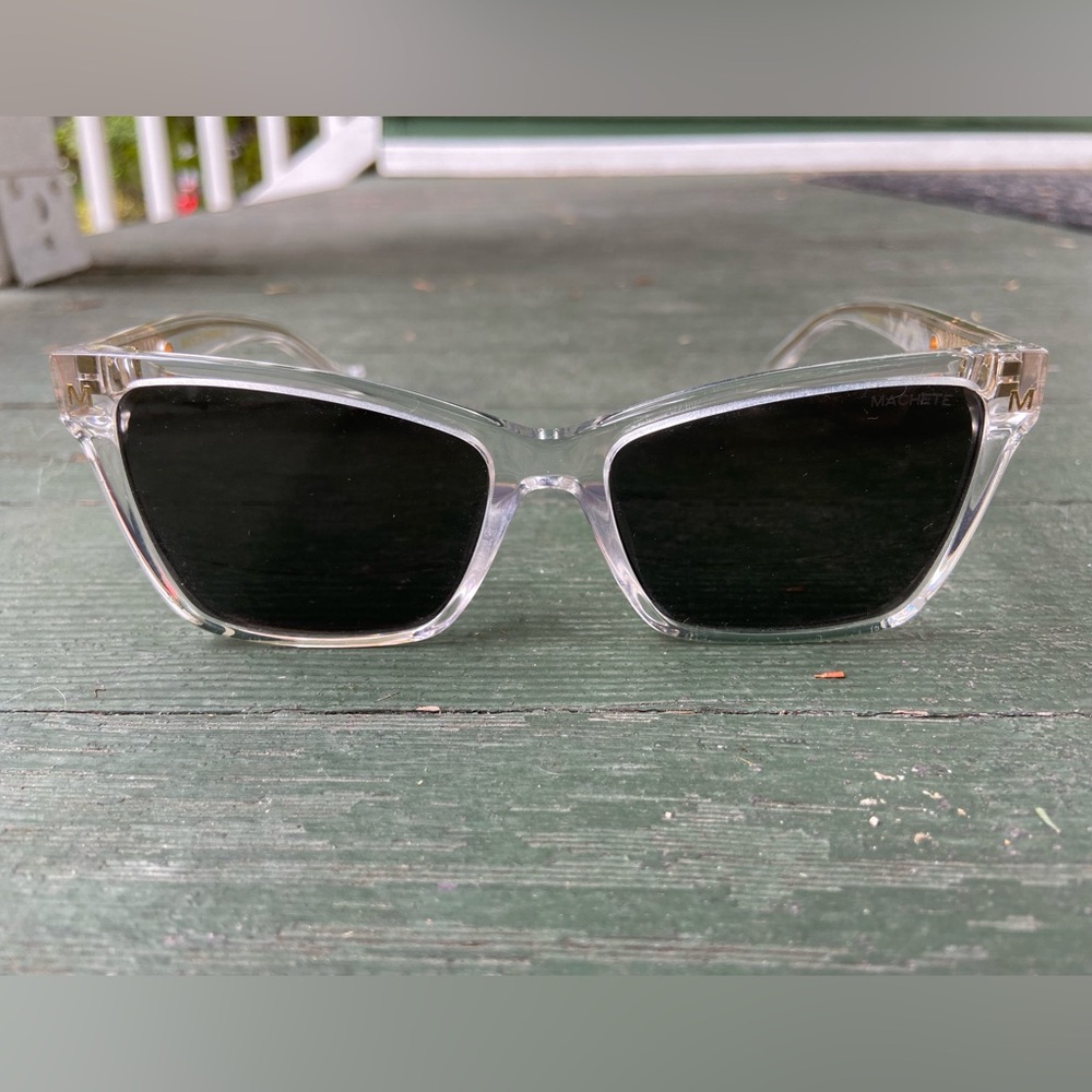 Machete Sally Sunglasses - Clear